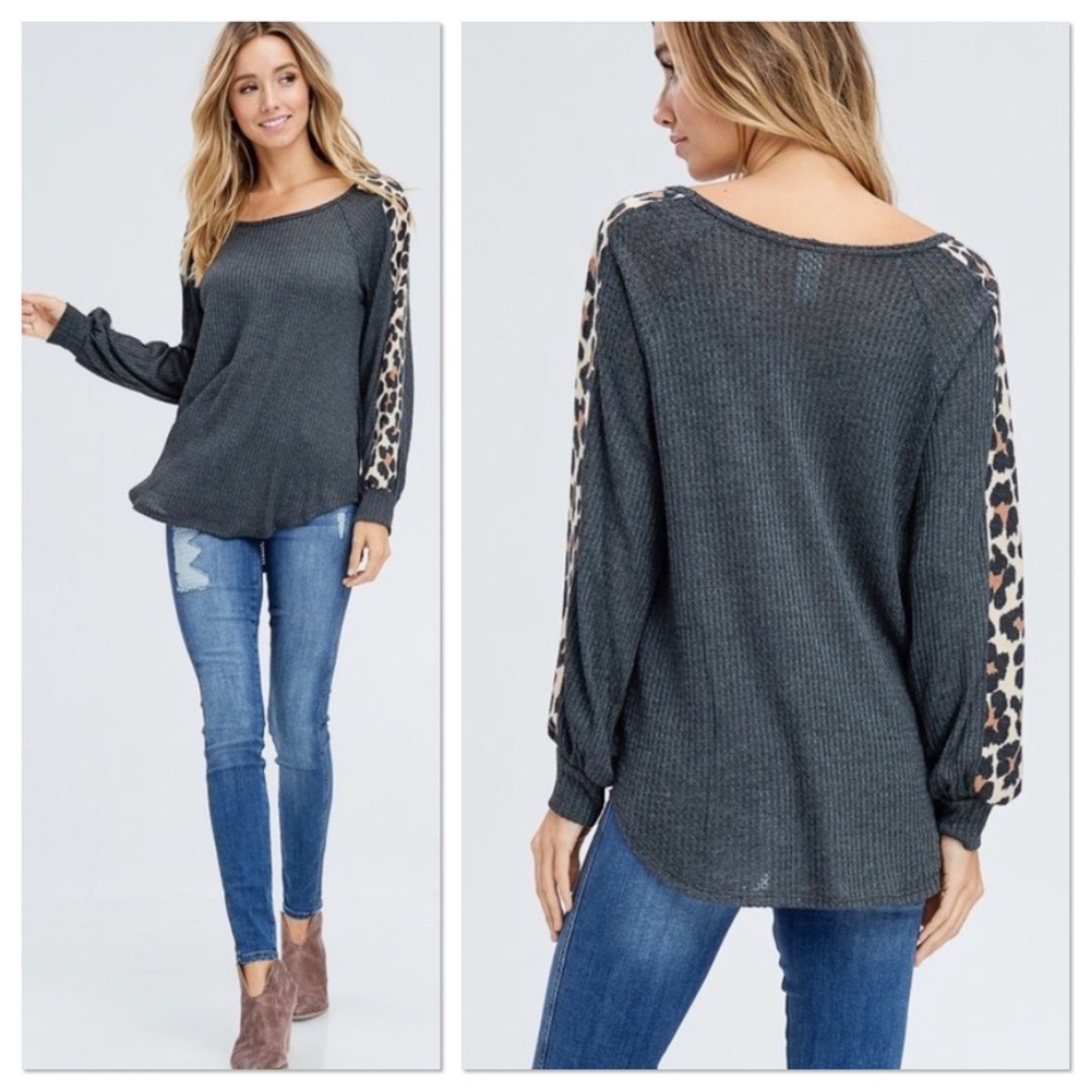 Charcoal Animal Print Puff Sleeve Thermal Top - Picture 4 of 5